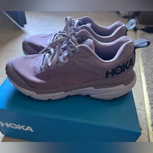 Hoka Challenger ATR 6